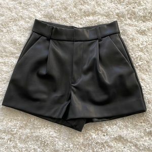 Zara leather shorts with pockets